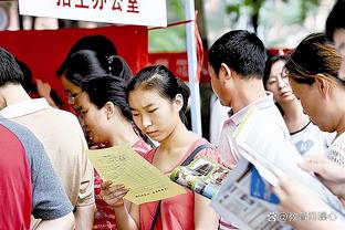 超强个人能力！格列兹曼中路扣球摆脱魔笛右脚劲射破门！